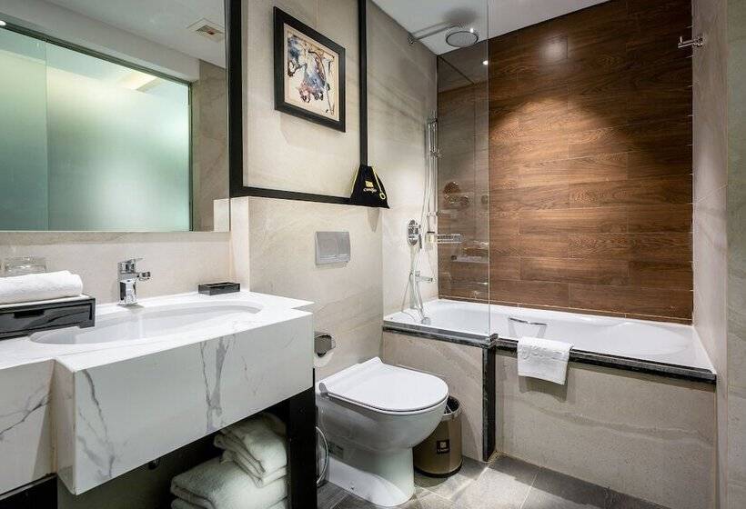 اتاق استاندارد, Conifer Grand