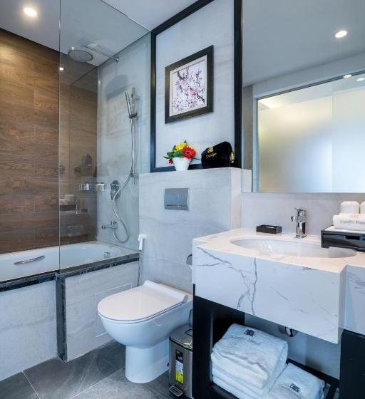 اتاق لوکس, Conifer Grand