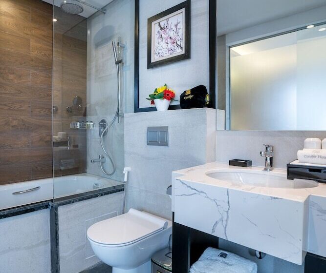 اتاق استاندارد, Conifer Grand