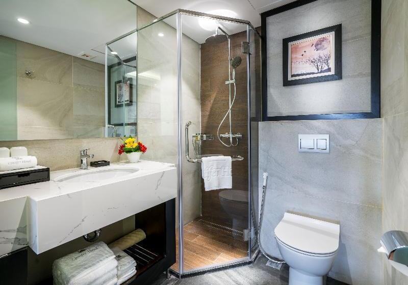 اتاق خانوادگی, Conifer Grand