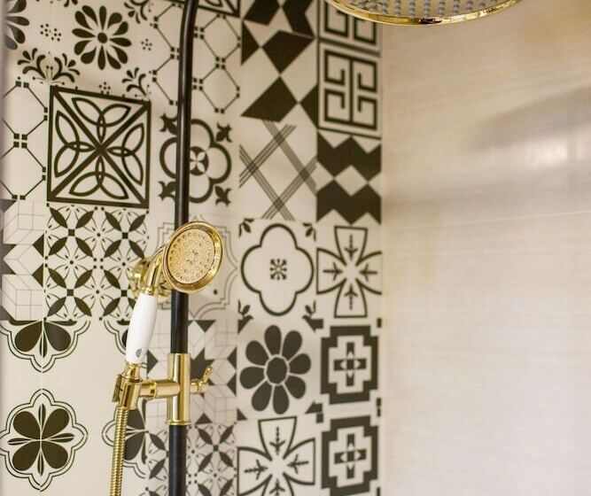 اتاق لوکس خانوادگی, Eden Boutique Hotel & Spa