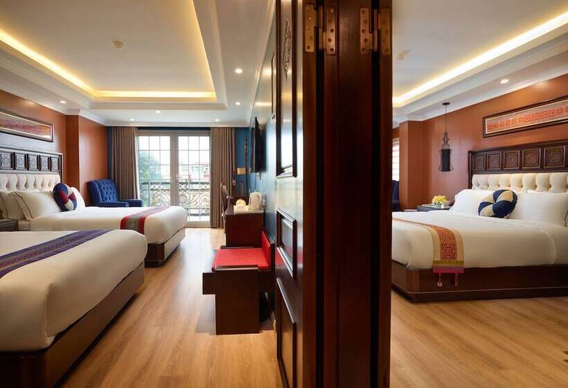 اتاق خانوادگی تودرتو, Eden Boutique Hotel & Spa