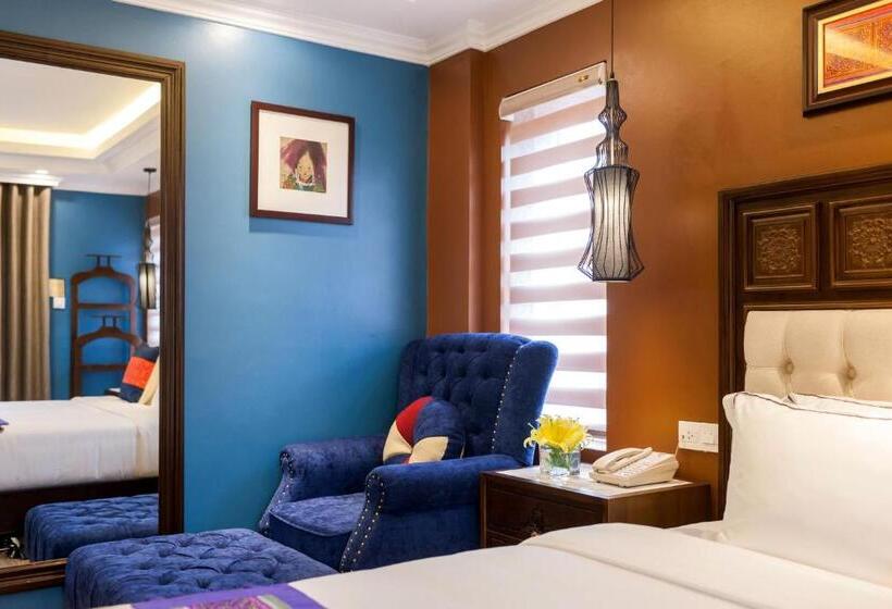 اتاق لوکس با بالکن, Eden Boutique Hotel & Spa