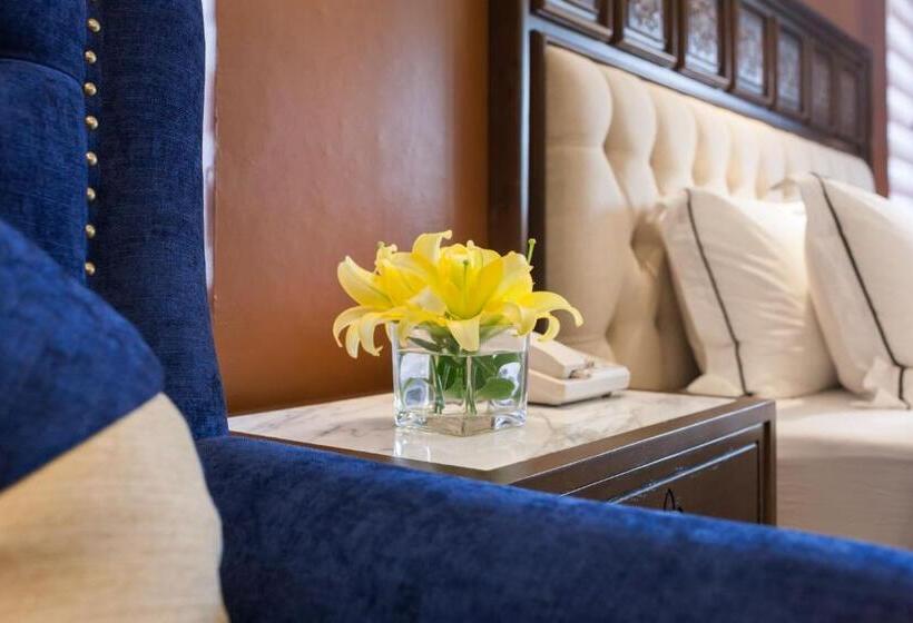 اتاق لوکس با بالکن, Eden Boutique Hotel & Spa