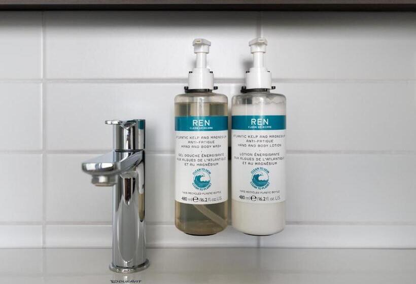 سوییت لوکس, Numa I Fore Rooms & Apartments