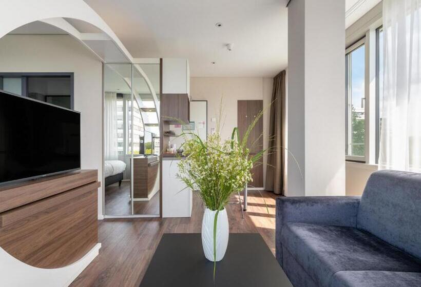 سوییت لوکس, Numa I Fore Rooms & Apartments