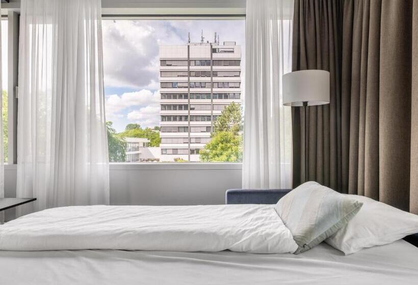 سوییت لوکس, Numa I Fore Rooms & Apartments