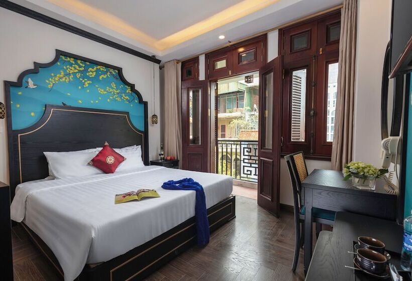 Deluxe-huone Parveke, Queen Light