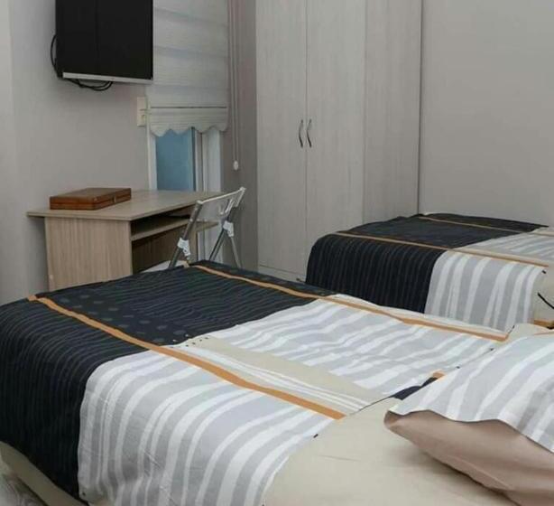 Quarto Quádruplo Economy, Nuralp Apart Otel