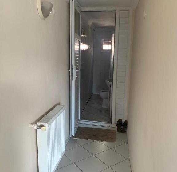 استودیو استاندارد با تراس, Nuralp Apart Otel