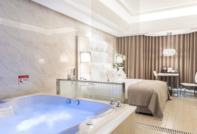 اتاق سوپریور, Six Star Motel Taoyuan