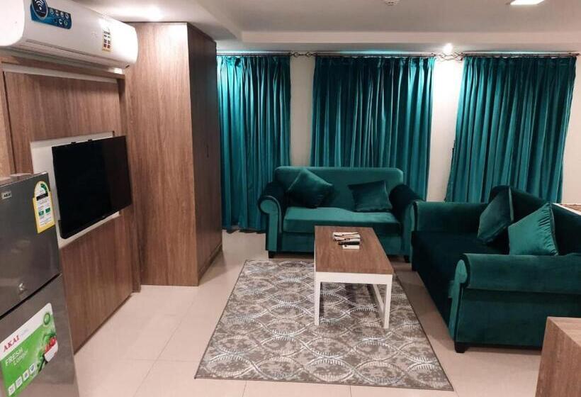 חדר סטנדרט יחיד מותאם לאדם עם מוגבלויות, فندق سمأ الرفاع 2