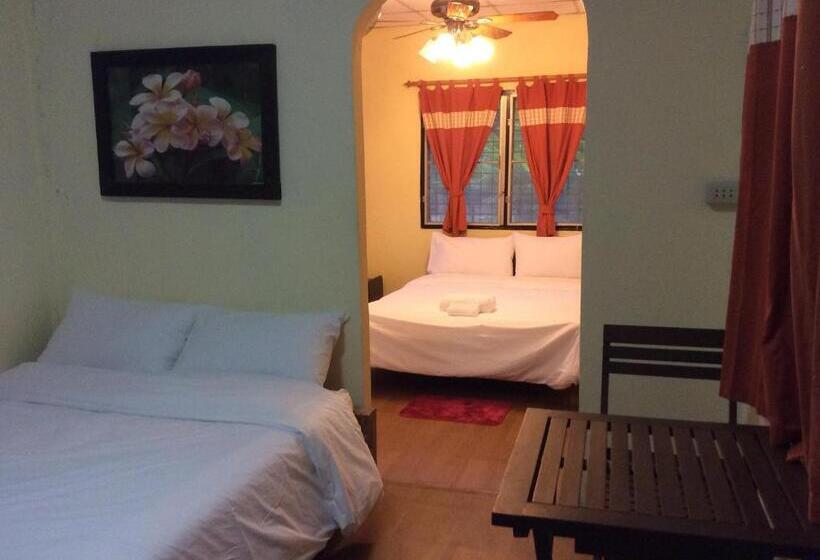 Номер Стандарт Адаптированный для Инвалидов, Himawari Restaurant & Cottage