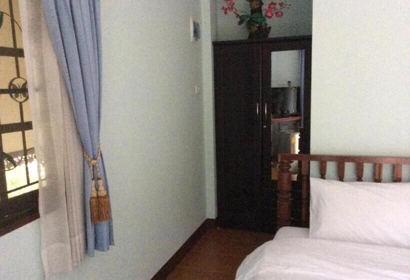 Номер Стандарт 2 Двуспальные Кровати, Himawari Restaurant & Cottage