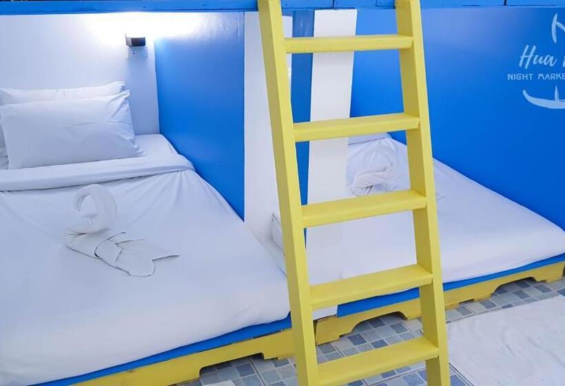 غرفة عائلية, Hua Hin Night Market Hostel