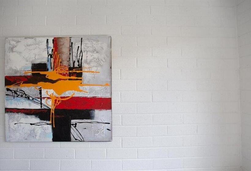 דירת חדר סופריור, Hydra Holiday Units