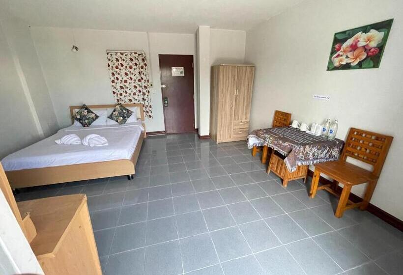 Standard Szoba, Jenny Hostel Huahin