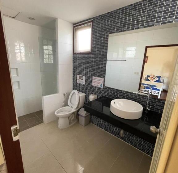 Négyágyas Standard Szoba, Jenny Hostel Huahin