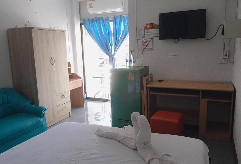 Standard Szoba, Jenny Hostel Huahin