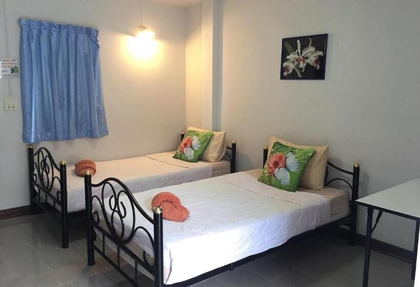 Standard Szoba, Jenny Hostel Huahin