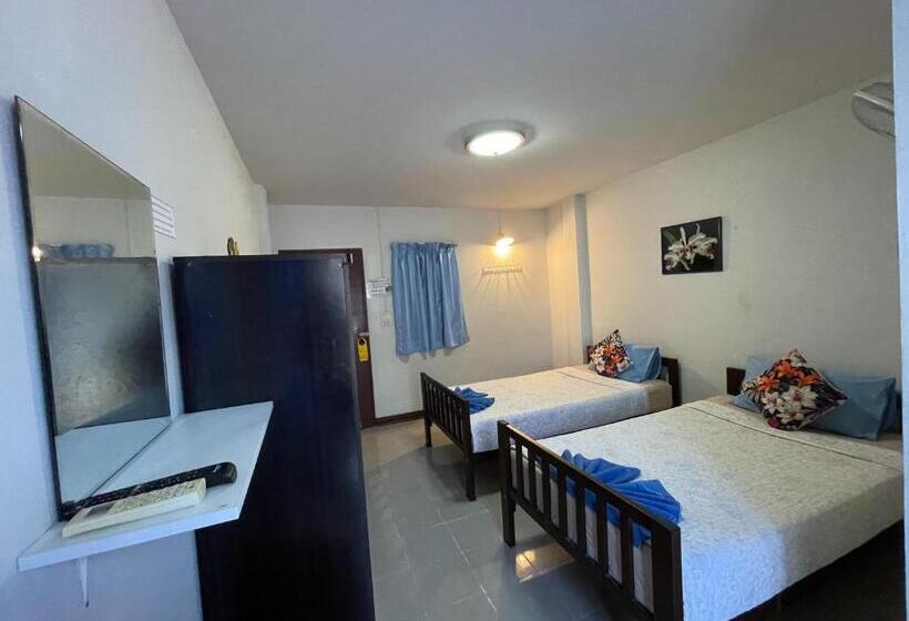 Standard Szoba, Jenny Hostel Huahin