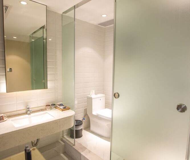 חדר סטנדרט, Arrivee