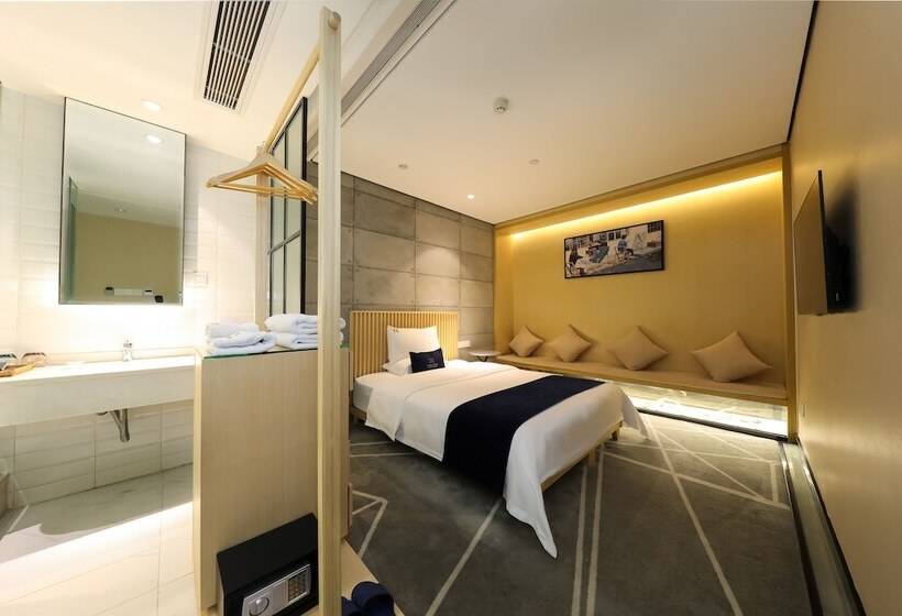 חדר סטנדרט, Arrivee