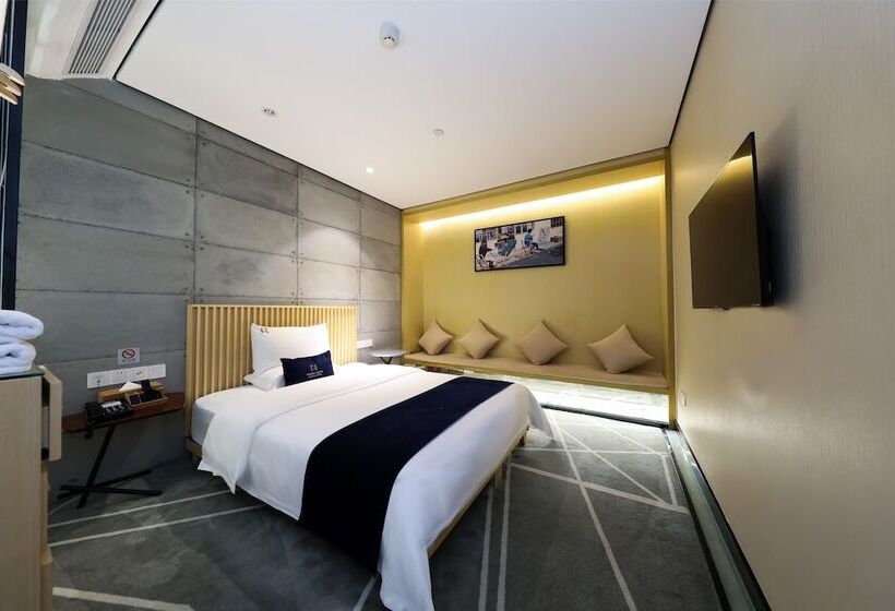 חדר סטנדרט, Arrivee