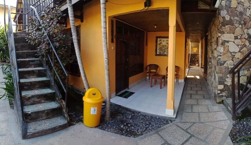 スタンダードルーム, Bale Sasak Bungalow