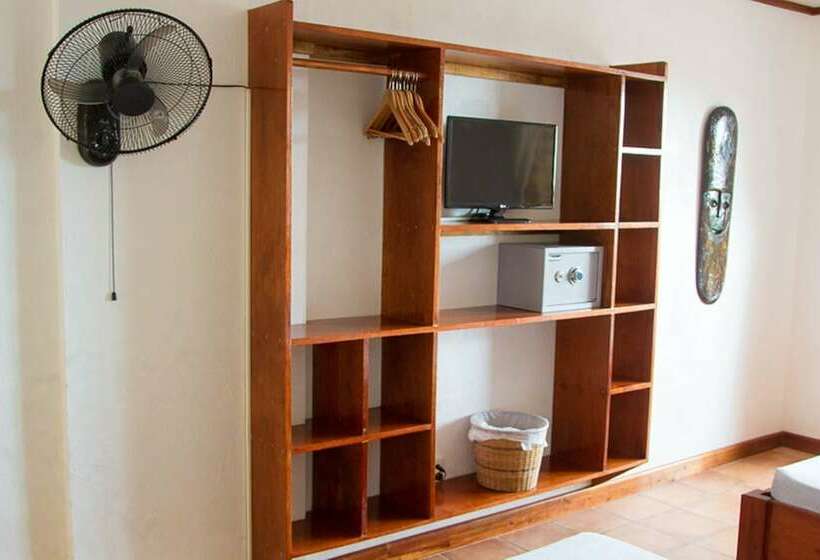 家庭间, Mansion Buenavista