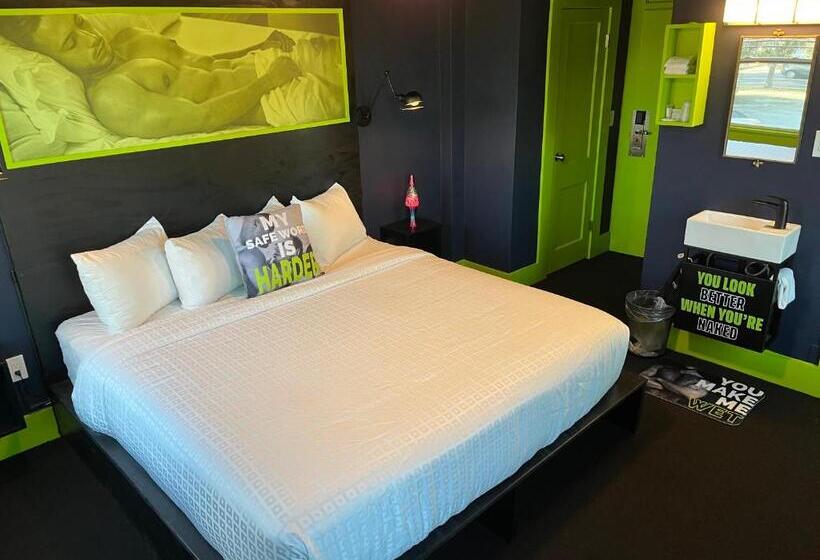 Номер Стандарт, Mari Jean Hotel   All Adults Welcome