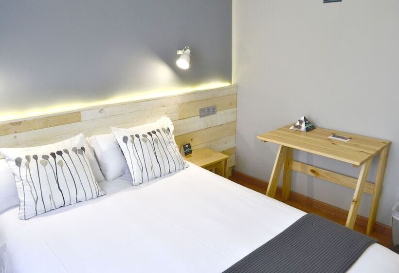 חדר אקונומי, Alda Centro Ponferrada