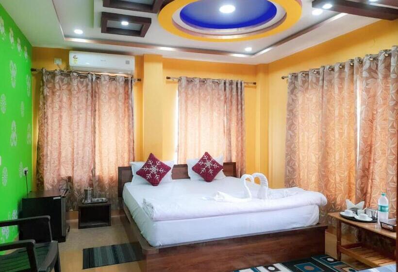 Deluxe Szoba, Greenwood