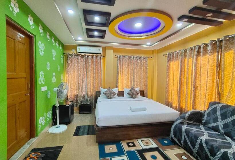 Deluxe Szoba, Greenwood