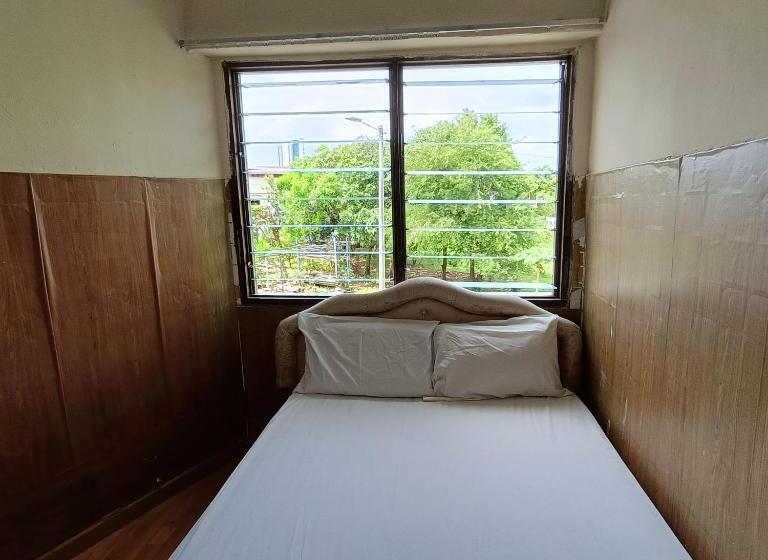 Economy Zimmer, Kota Lodge
