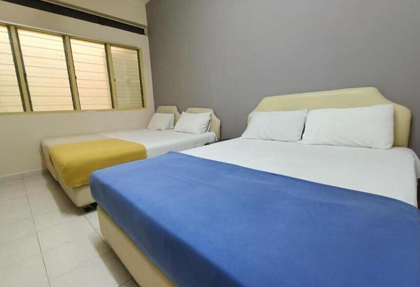 Familienzimmer, Kota Lodge