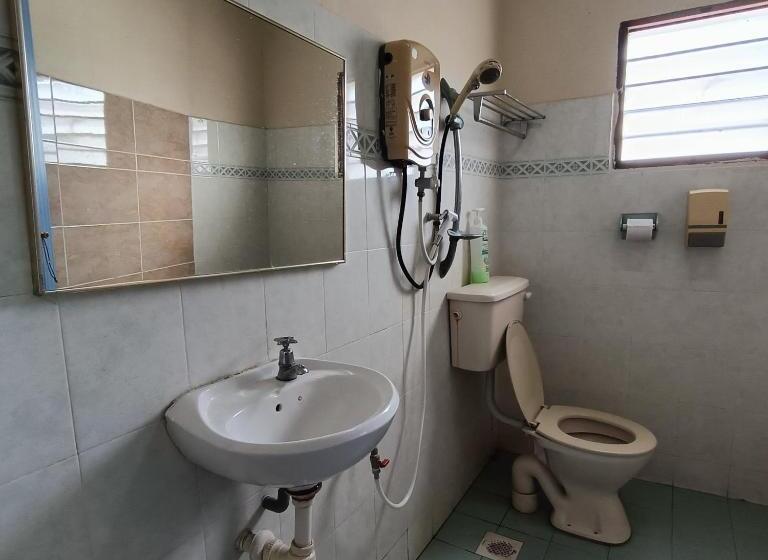 Standardzimmer Kingsize Bett, Kota Lodge