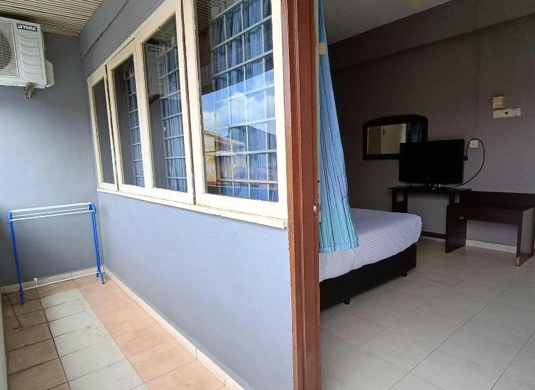 Standardzimmer Kingsize Bett, Kota Lodge