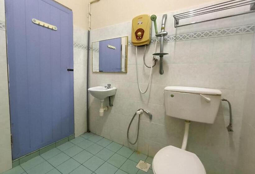 Economy Zimmer, Kota Lodge