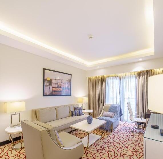 سوئیت 2 خوابه, Radisson Muscat Panorama