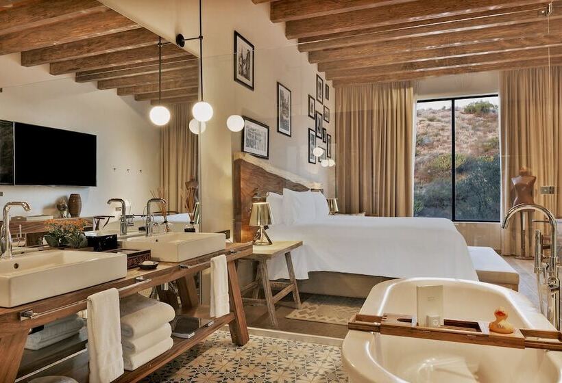 스탠다드 룸 킹사이즈 침대, Live Aqua San Miguel De Allende