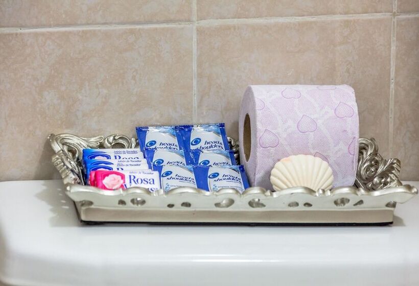 غرفة قياسية مزوَّدة بشُرفة, Mayan Villas