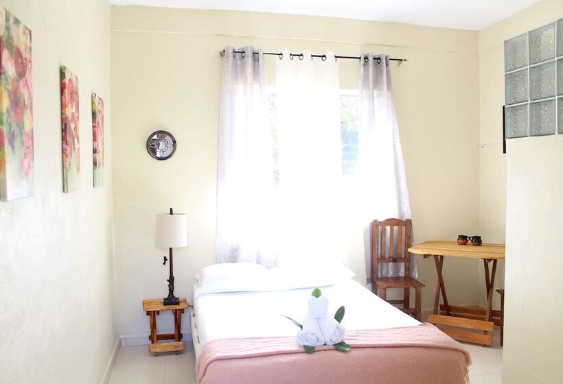 غرفة قياسية, Mayan Villas