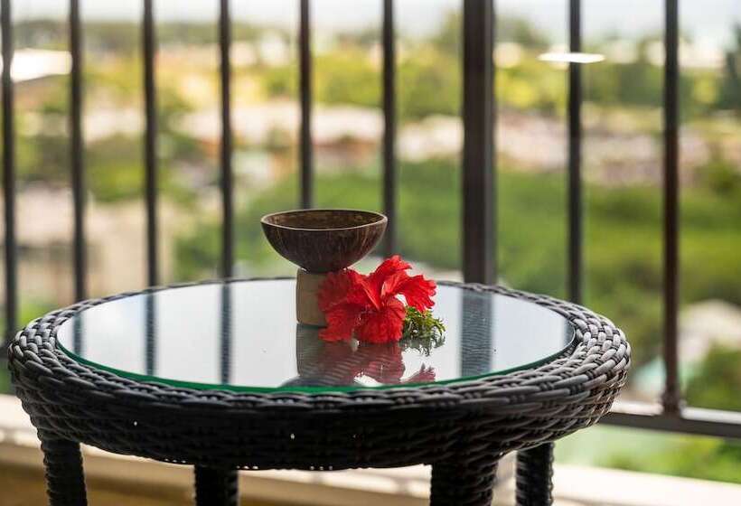 اتاق استاندارد, The Ridge Residence