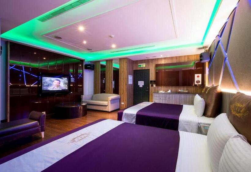 اتاق استاندارد چهار تخته, Belle Song Motel