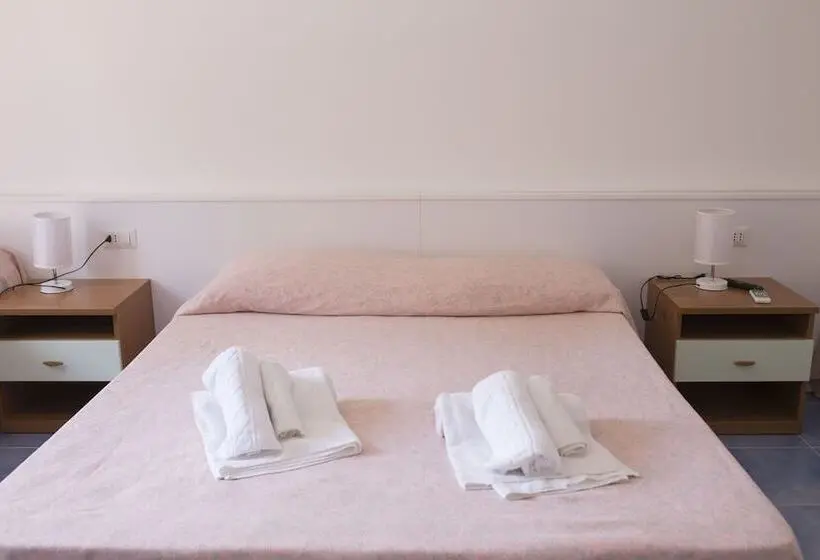 اتاق استاندارد چهار تخته, B&b Il Cavaliere Tropea