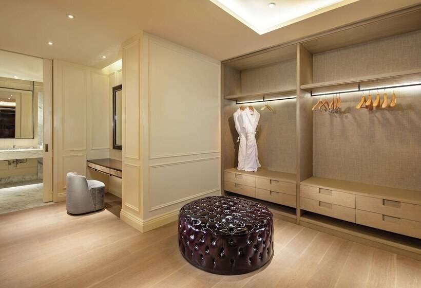 プレジデントスイートルーム, Hilton Dalian Golden Pebble Beach Resort