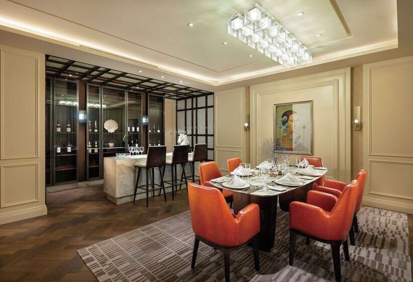 プレジデントスイートルーム, Hilton Dalian Golden Pebble Beach Resort