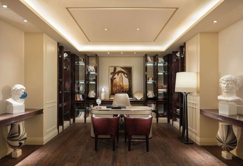 プレジデントスイートルーム, Hilton Dalian Golden Pebble Beach Resort