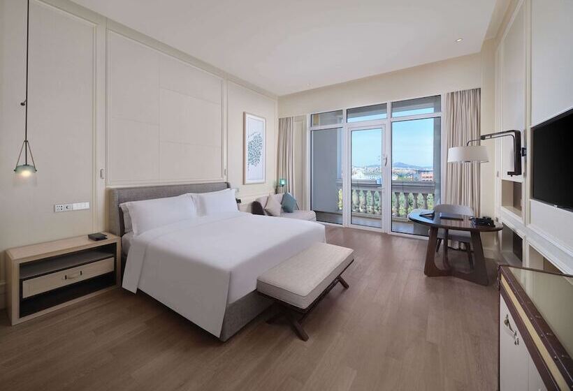 オーシャンビューデラックスルーム, Hilton Dalian Golden Pebble Beach Resort